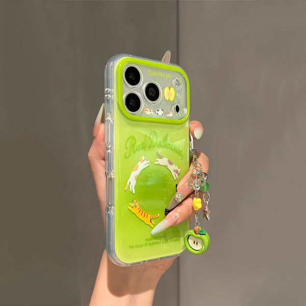 Line art green apple cat suitable for Apple devices16PROMAX Phone case iPhone17Niche14imd13Hard Shell